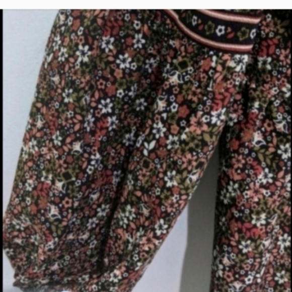 NWT Spring Max Studio Cottagecore Top black Pink Floral print Valentine's Sm - Picture 9 of 16